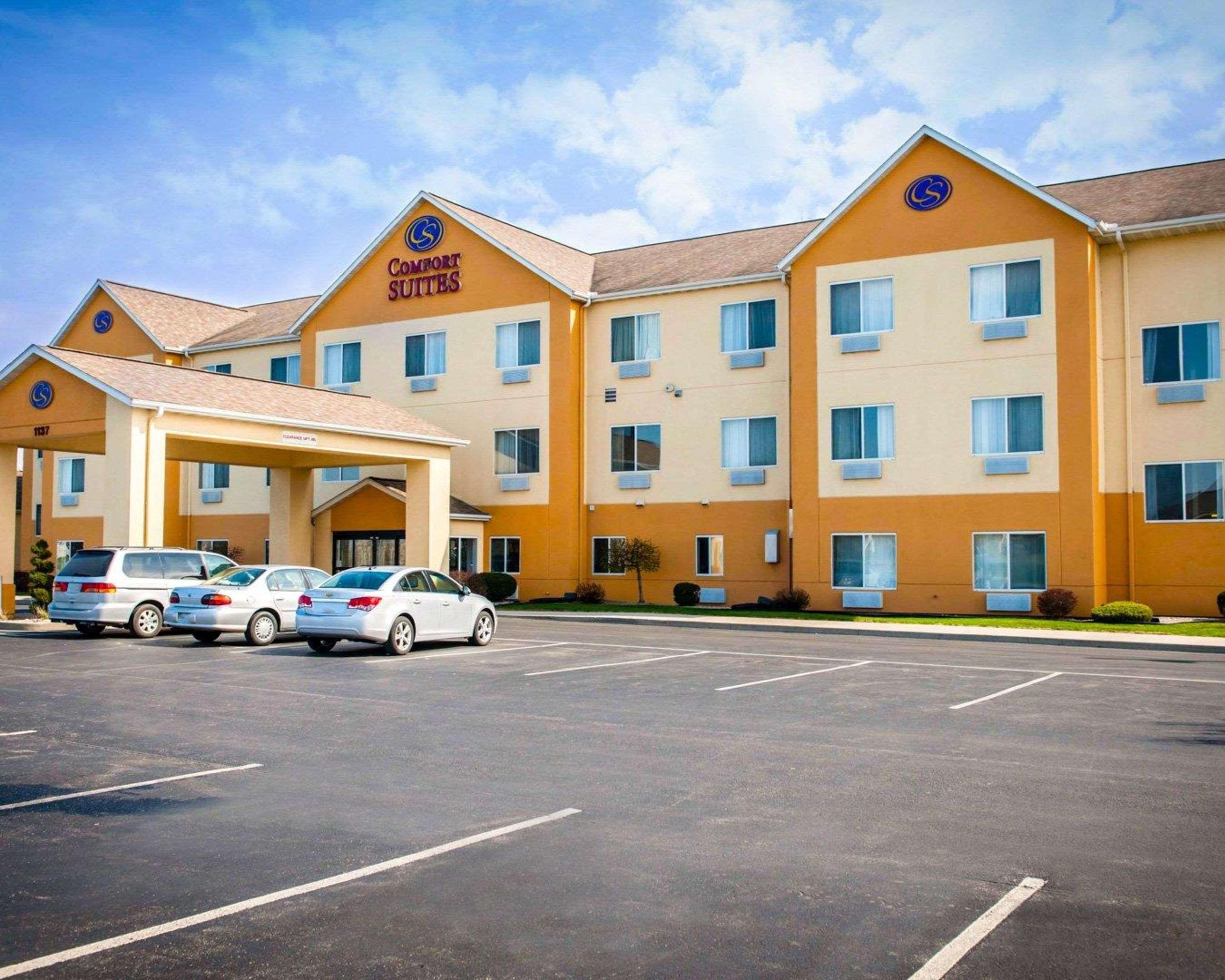 Comfort Suites Auburn Near I-69 מראה חיצוני תמונה