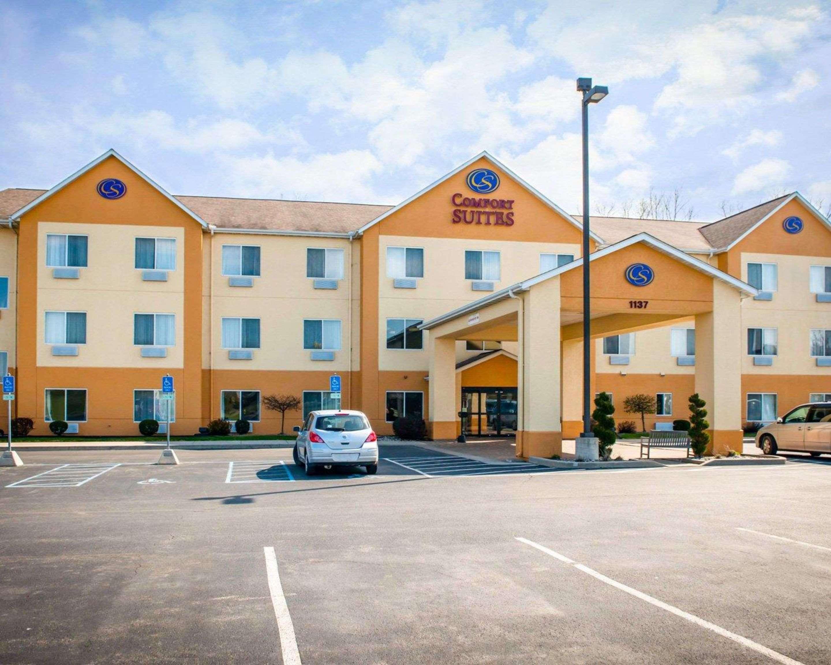 Comfort Suites Auburn Near I-69 מראה חיצוני תמונה