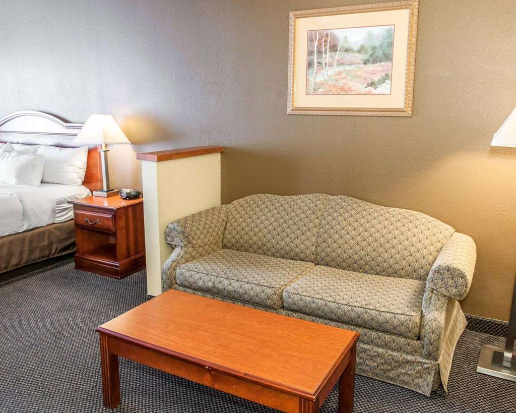 Comfort Suites Auburn Near I-69 חדר תמונה